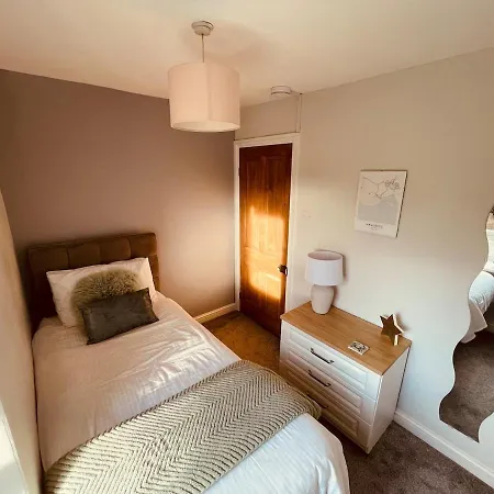 Delightful 3 Bedroom In Dom wakacyjny *