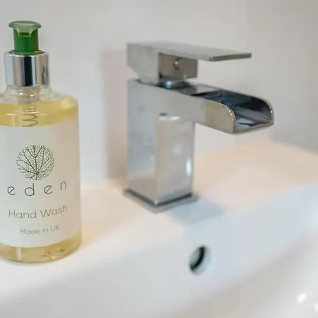 Delightful 3 Bedroom In