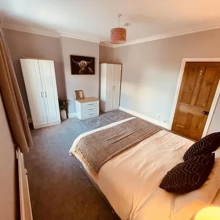 Delightful 3 Bedroom In